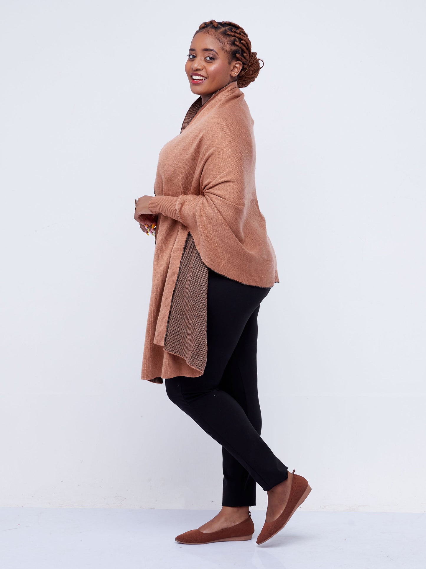 Elsie Glamour Zahra Hygge Shawl-Nude